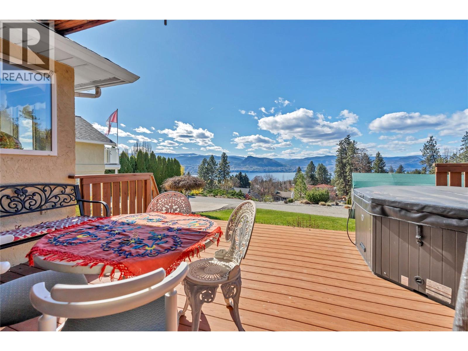 3026 Debeck Road, Naramata