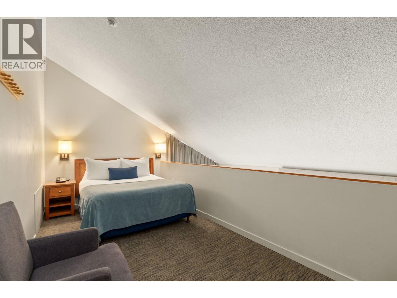 310 4420 SUNDIAL PLACE, Whistler