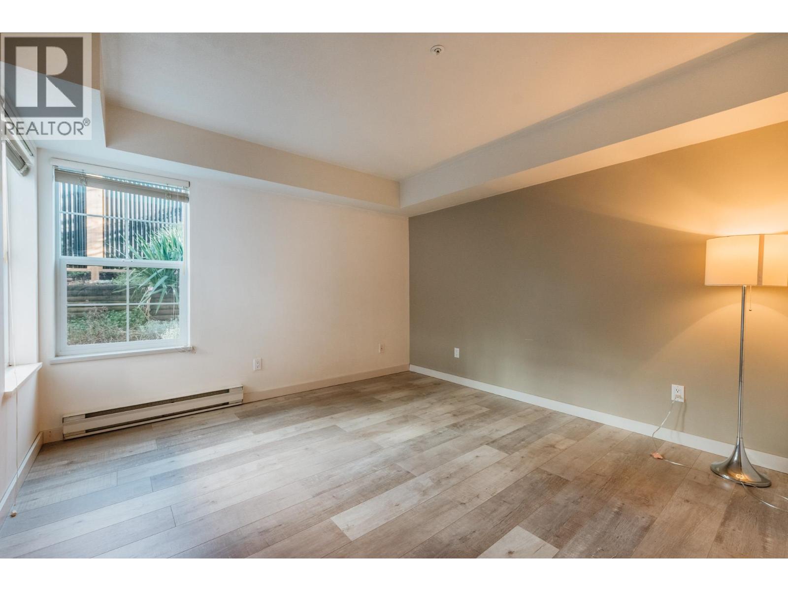 35 689 PARK ROAD, Gibsons