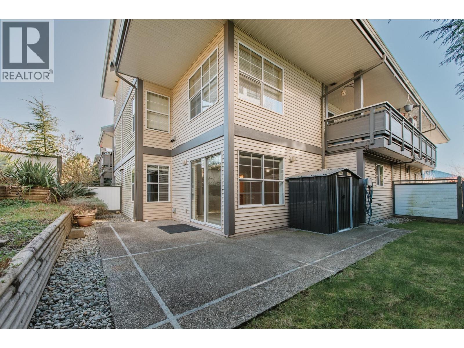 35 689 PARK ROAD, Gibsons