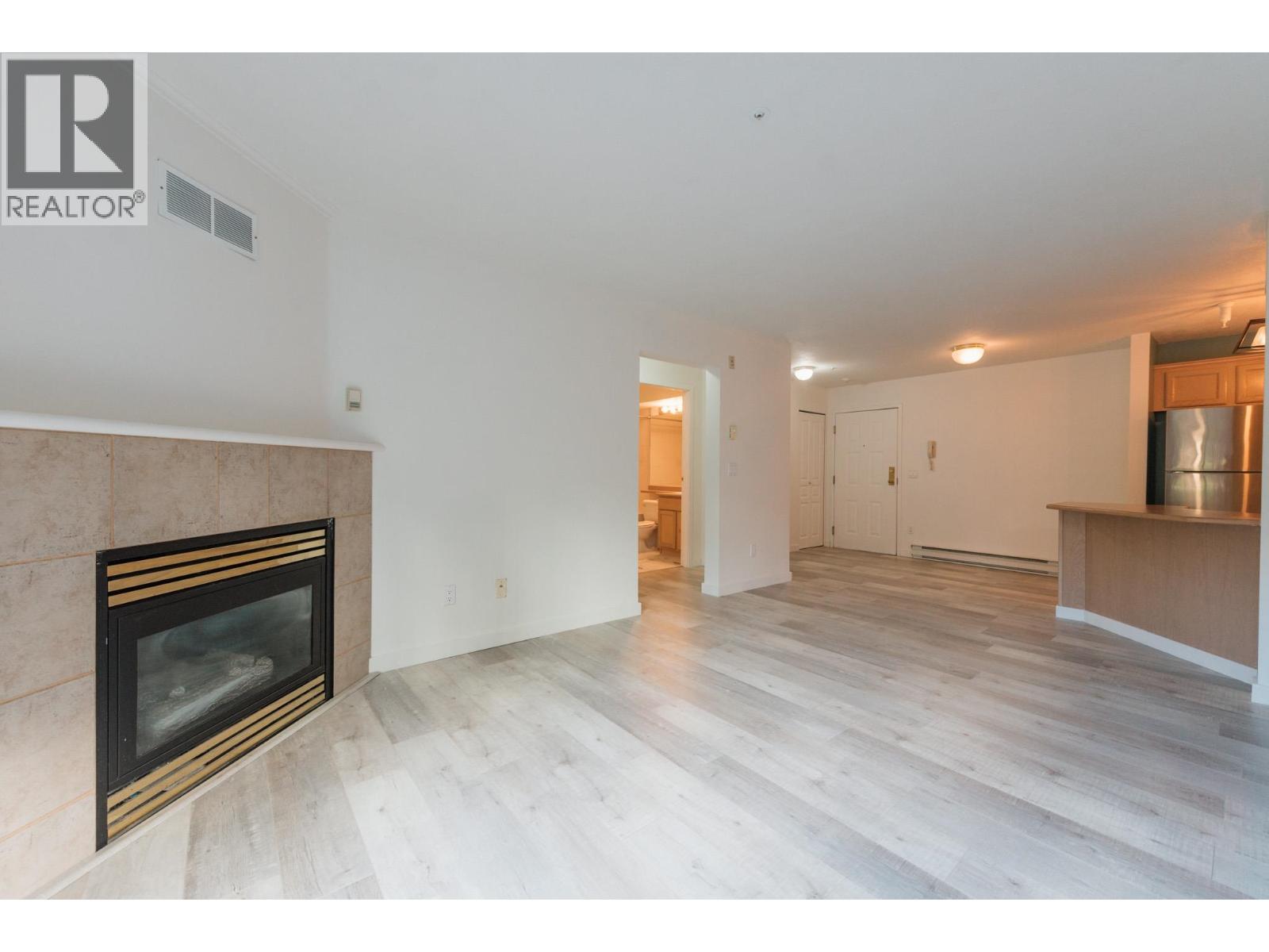 35 689 PARK ROAD, Gibsons