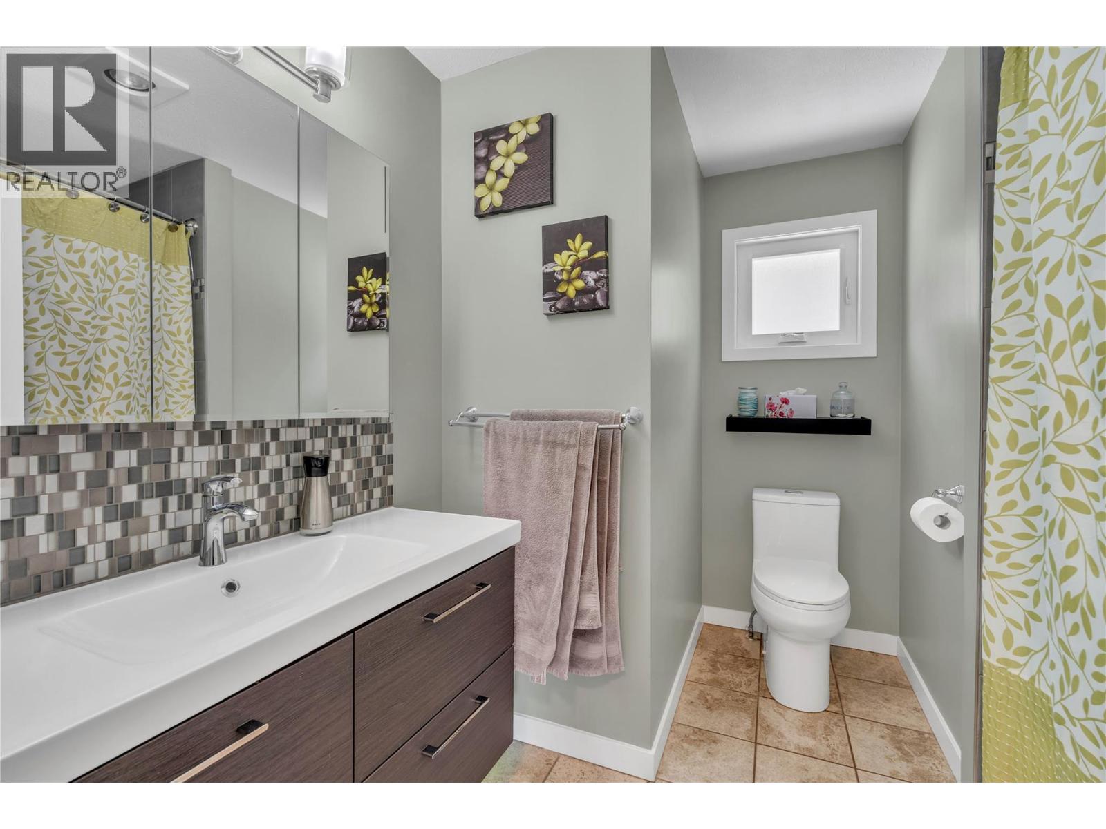  12595 Taylor Place, Summerland