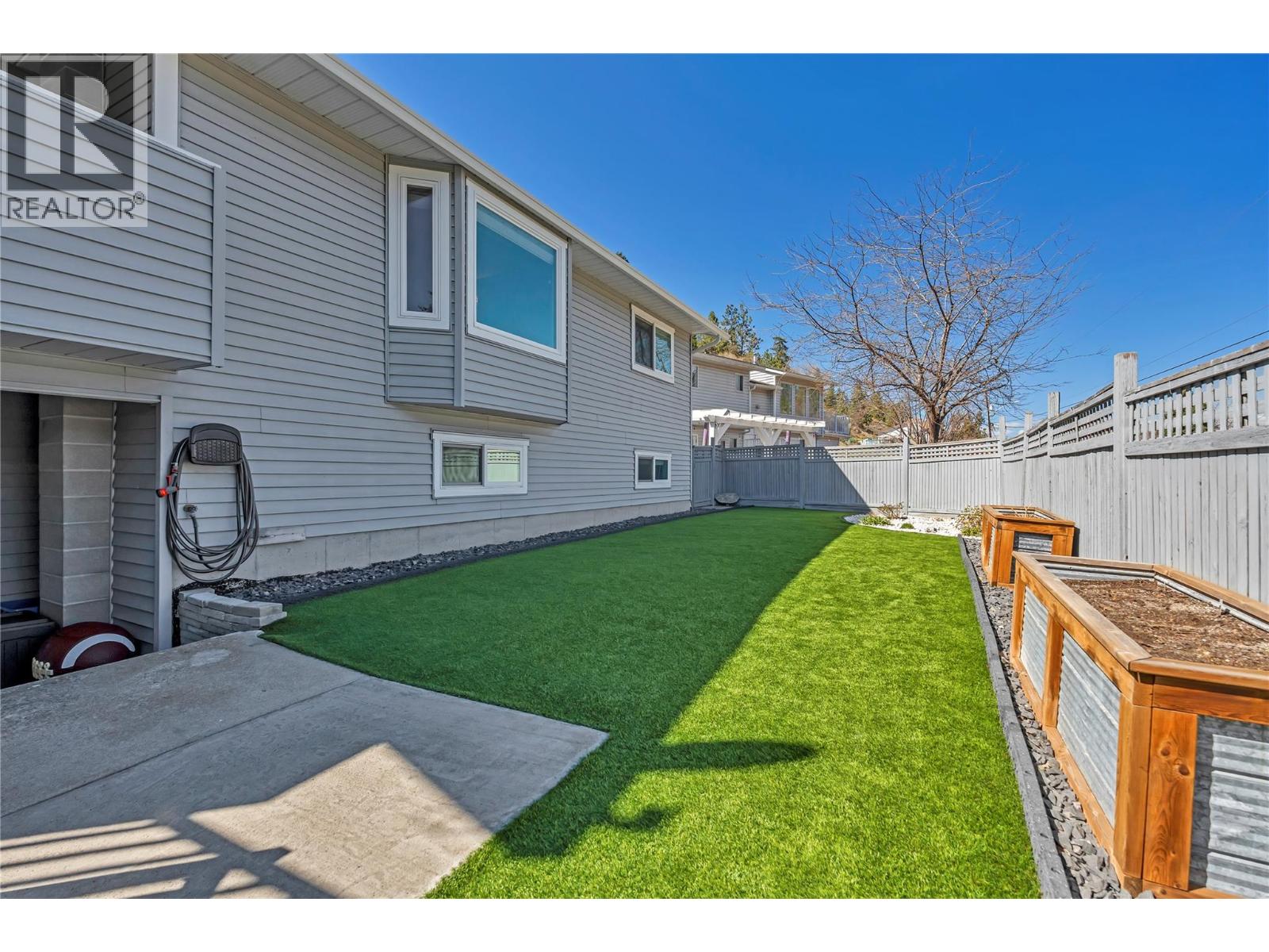  12595 Taylor Place, Summerland