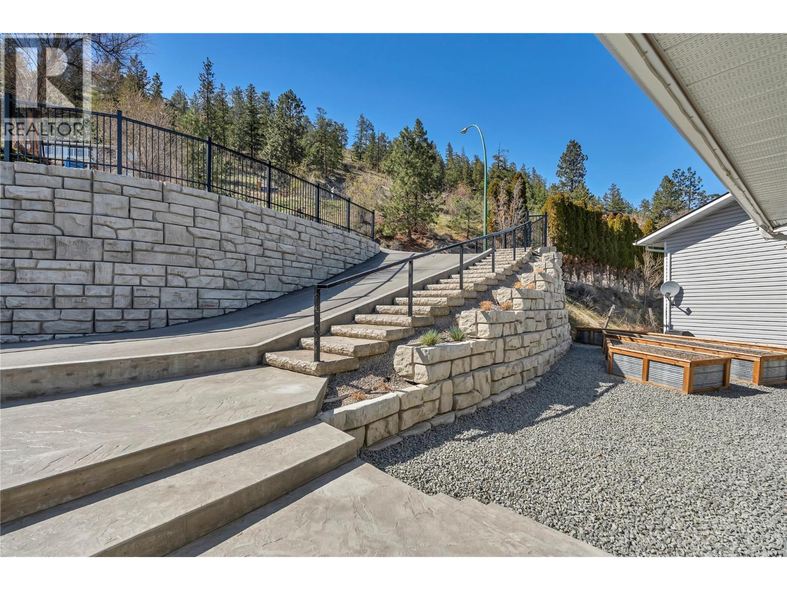  12595 Taylor Place, Summerland