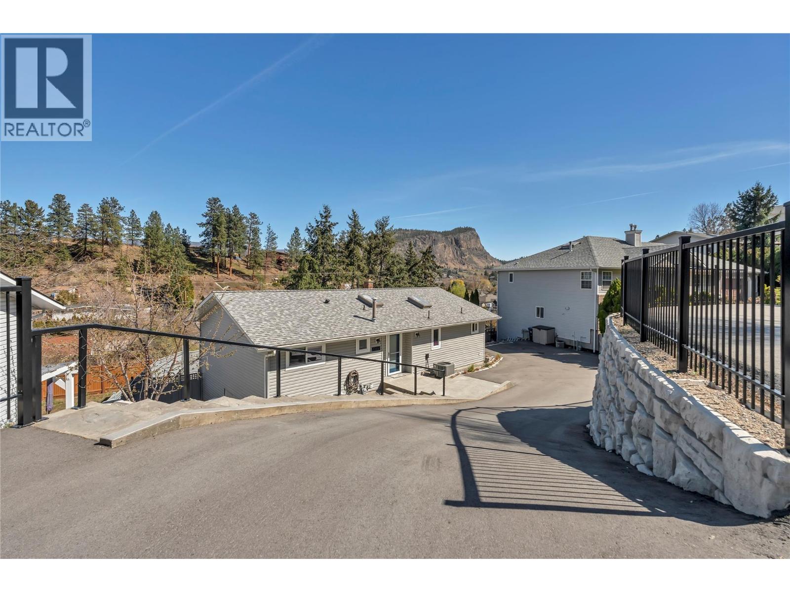  12595 Taylor Place, Summerland