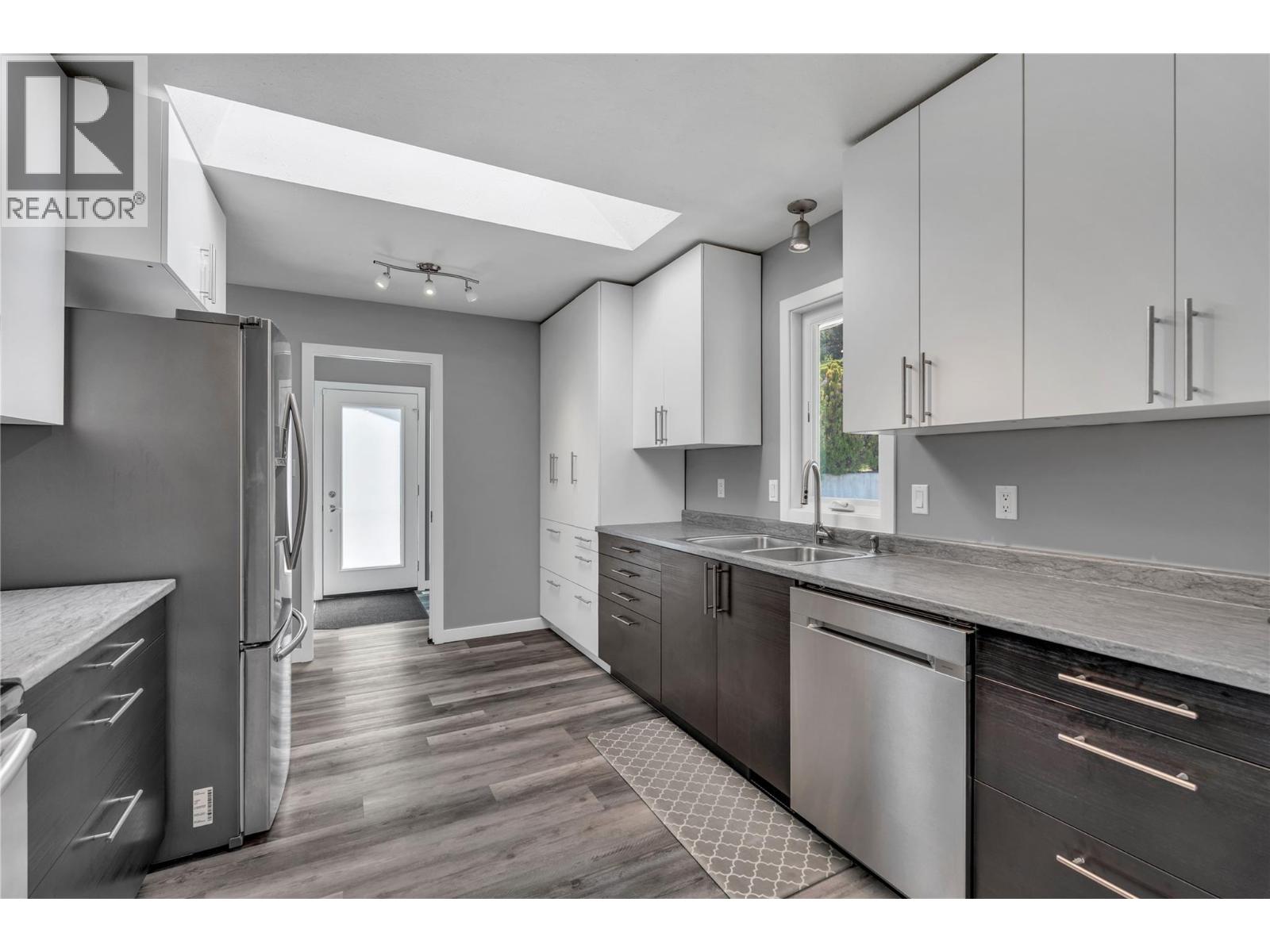  12595 Taylor Place, Summerland