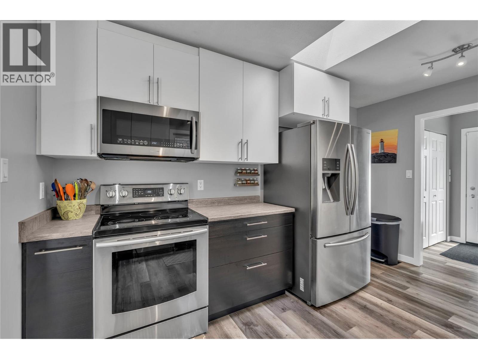  12595 Taylor Place, Summerland