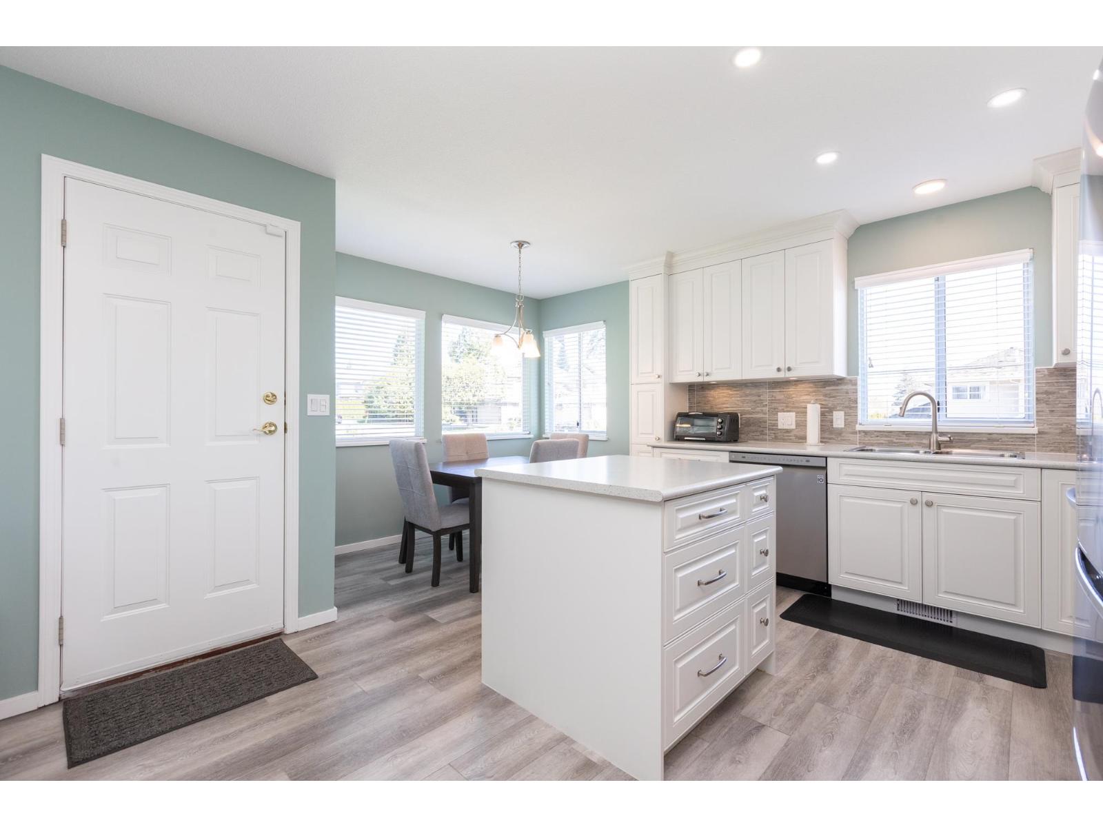 15991 80 AVENUE, Surrey