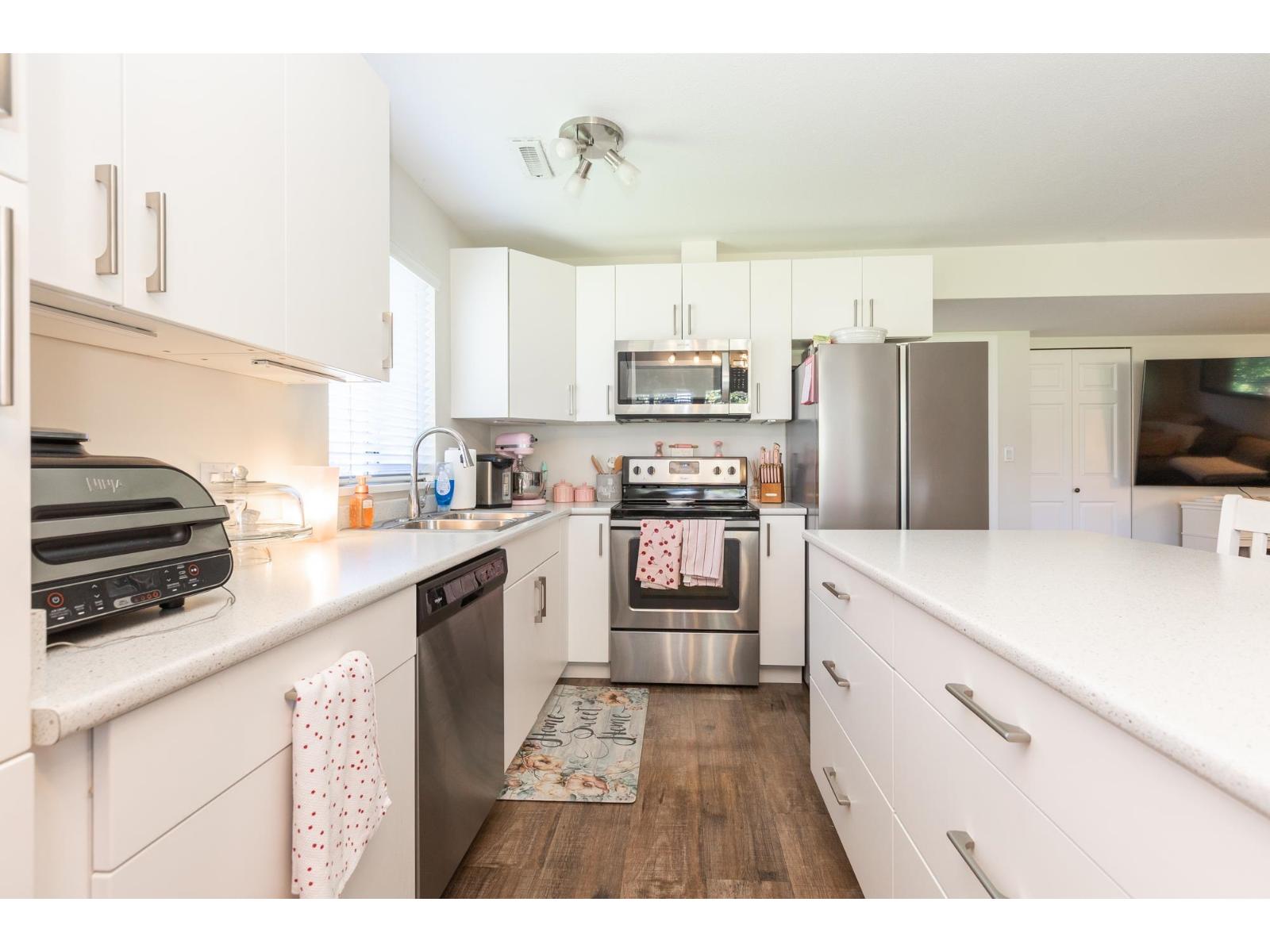 15991 80 AVENUE, Surrey