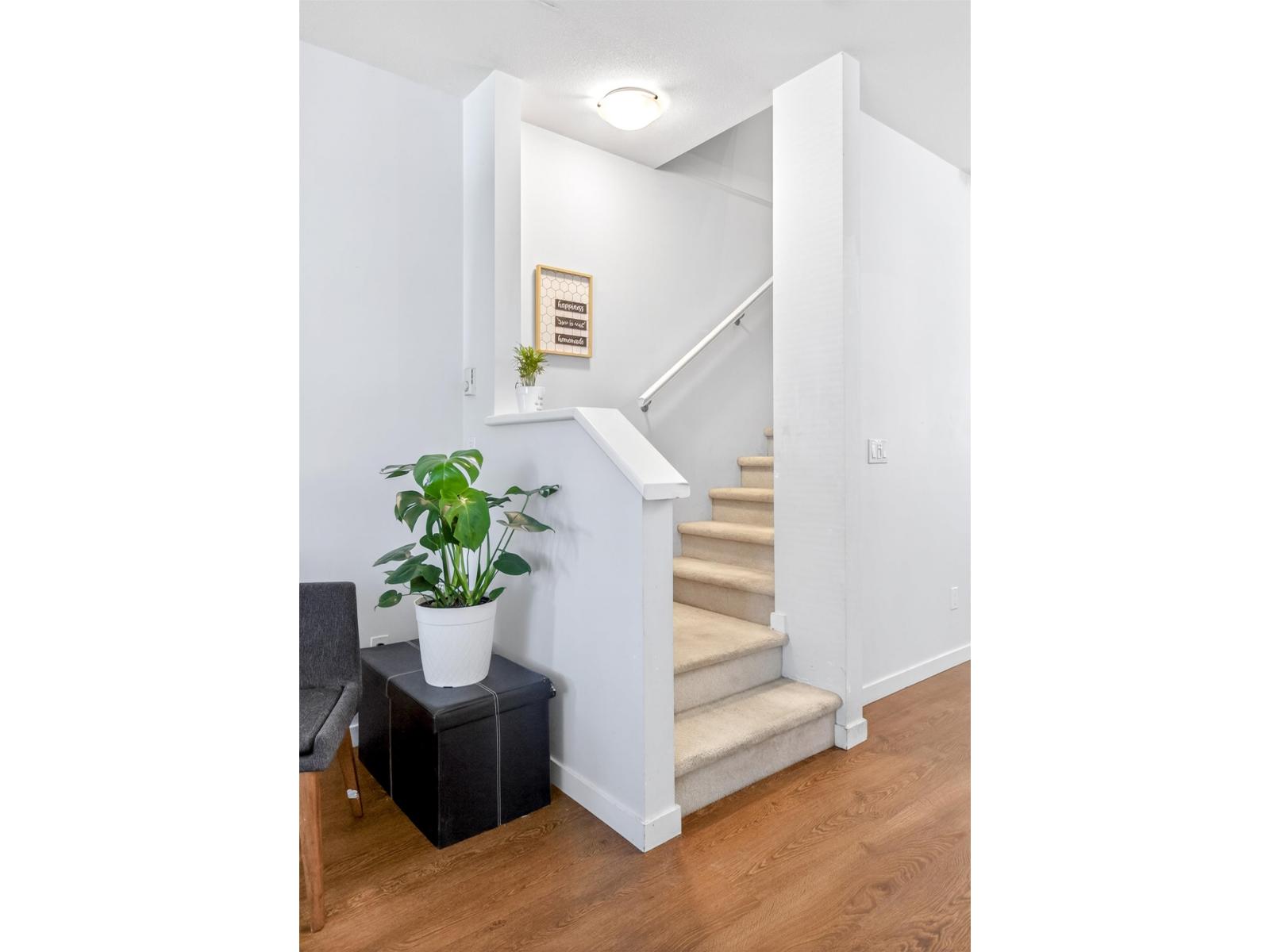 41 8355 164 STREET, Surrey