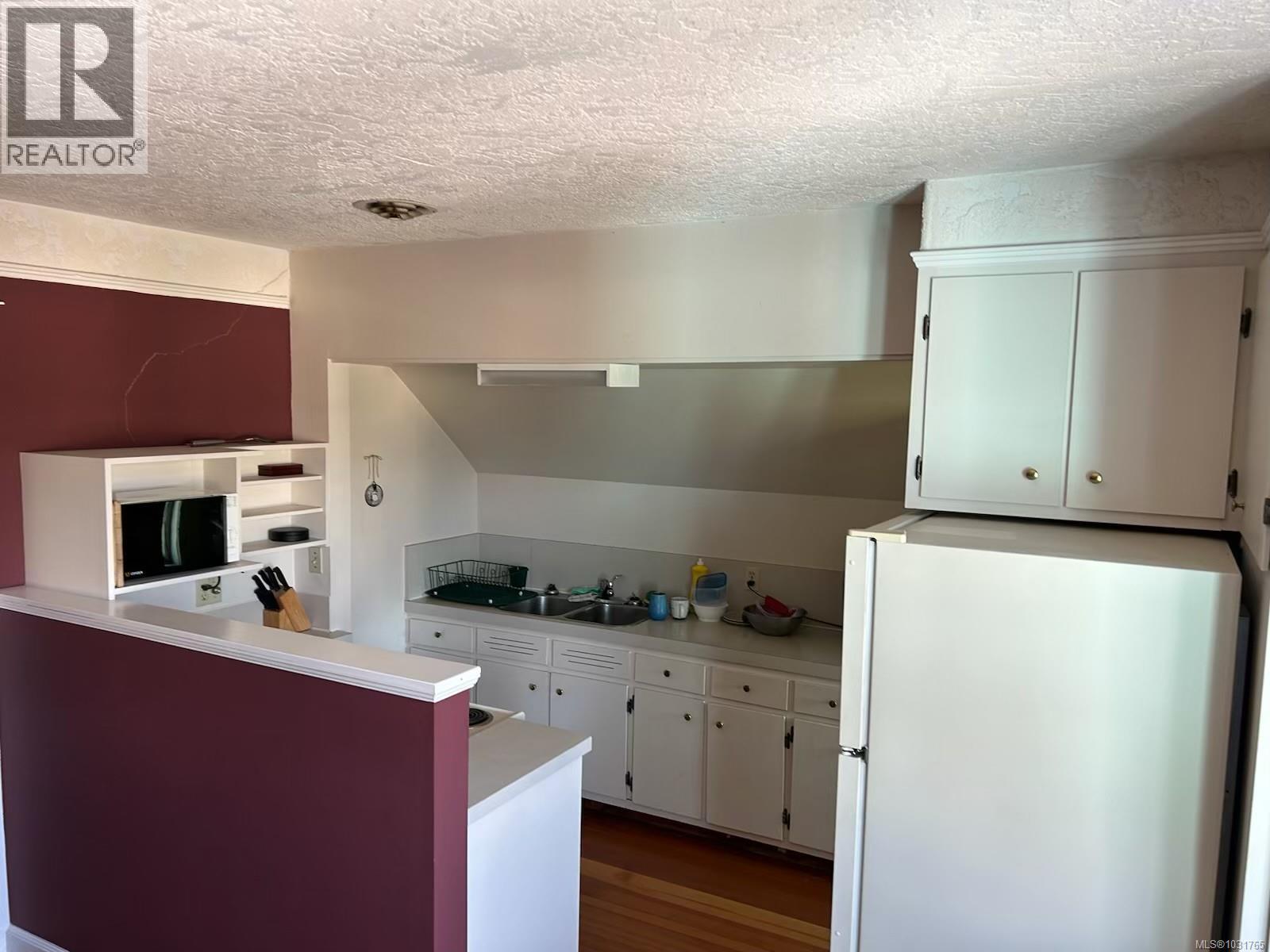 1012 North Park St - 20