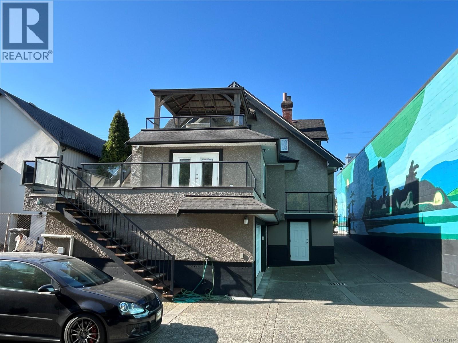 1012 North Park St - 12