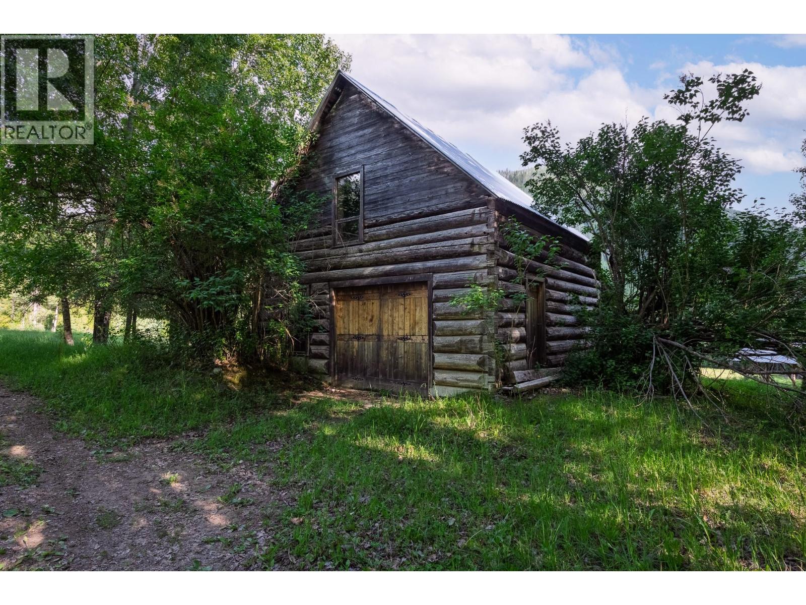 16749 CRAWFORD CREEK ROAD - 52