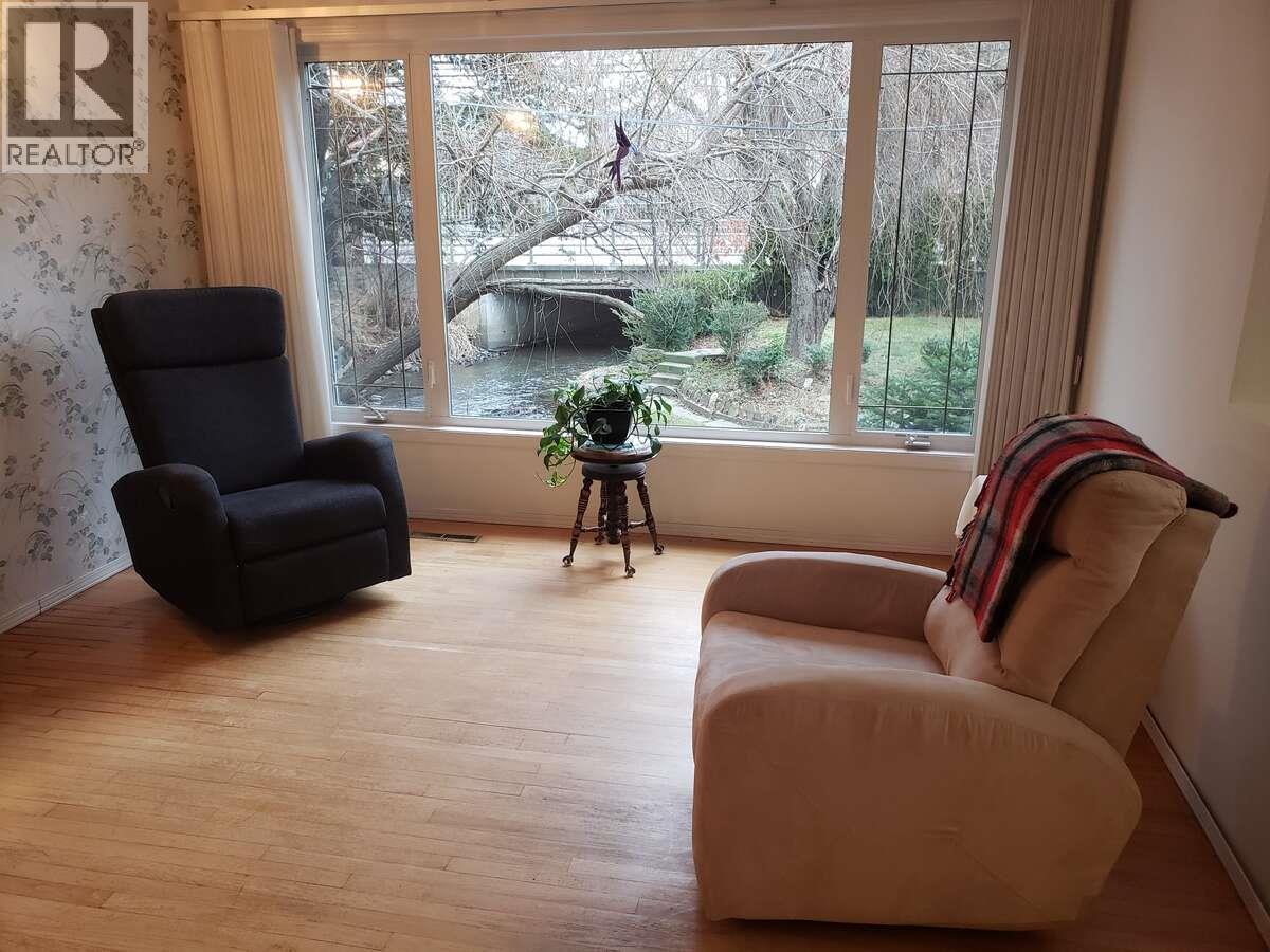 1980 Ethel Street, Kelowna