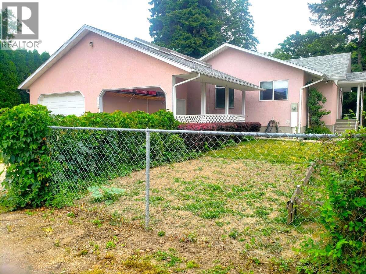 1980 Ethel Street, Kelowna