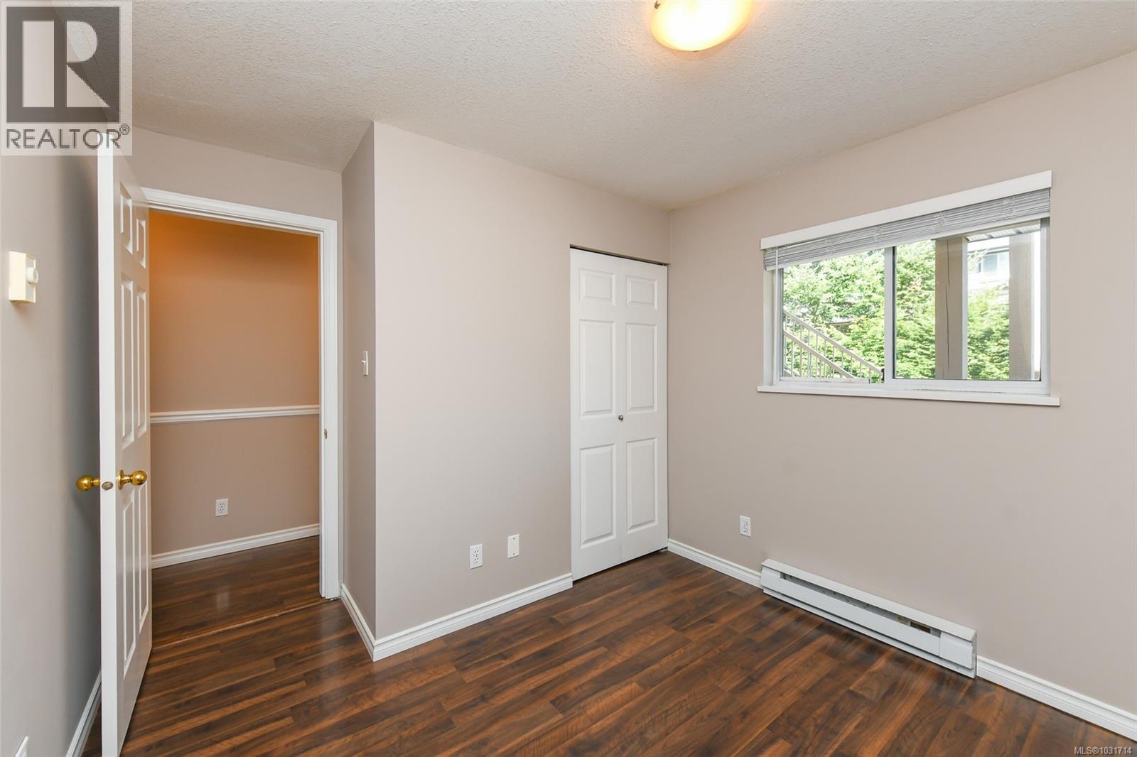 #205 4692 ALDERWOOD PL - 23