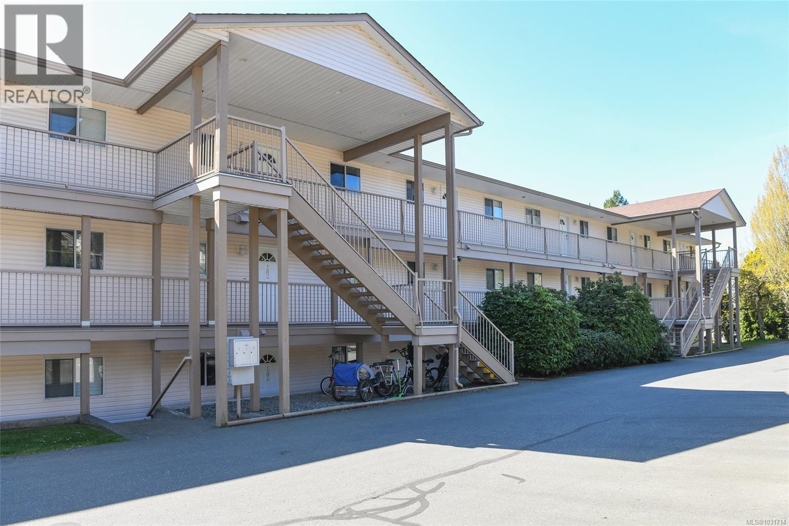 #205 4692 ALDERWOOD PL - 29