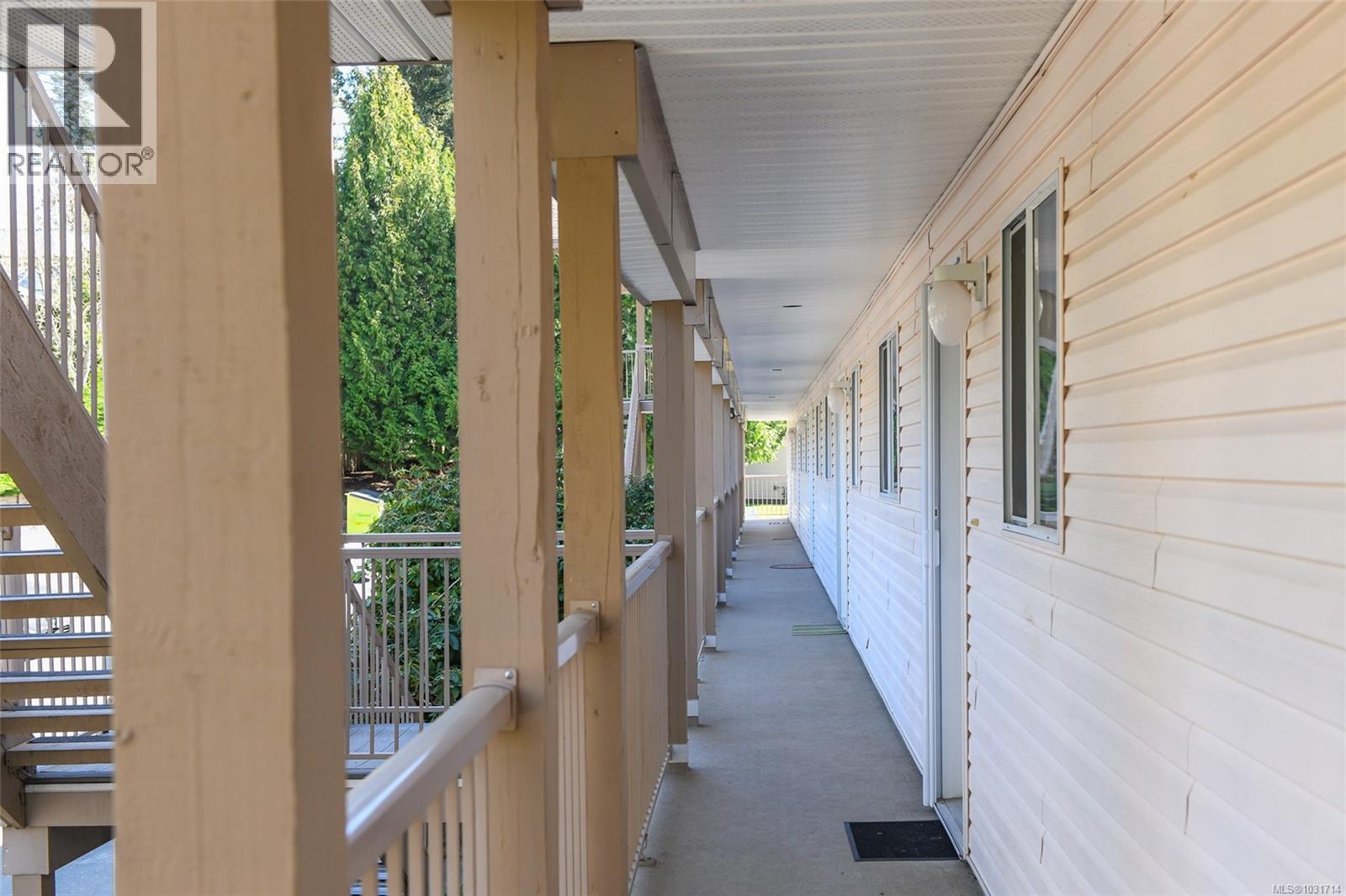 #205 4692 ALDERWOOD PL - 31