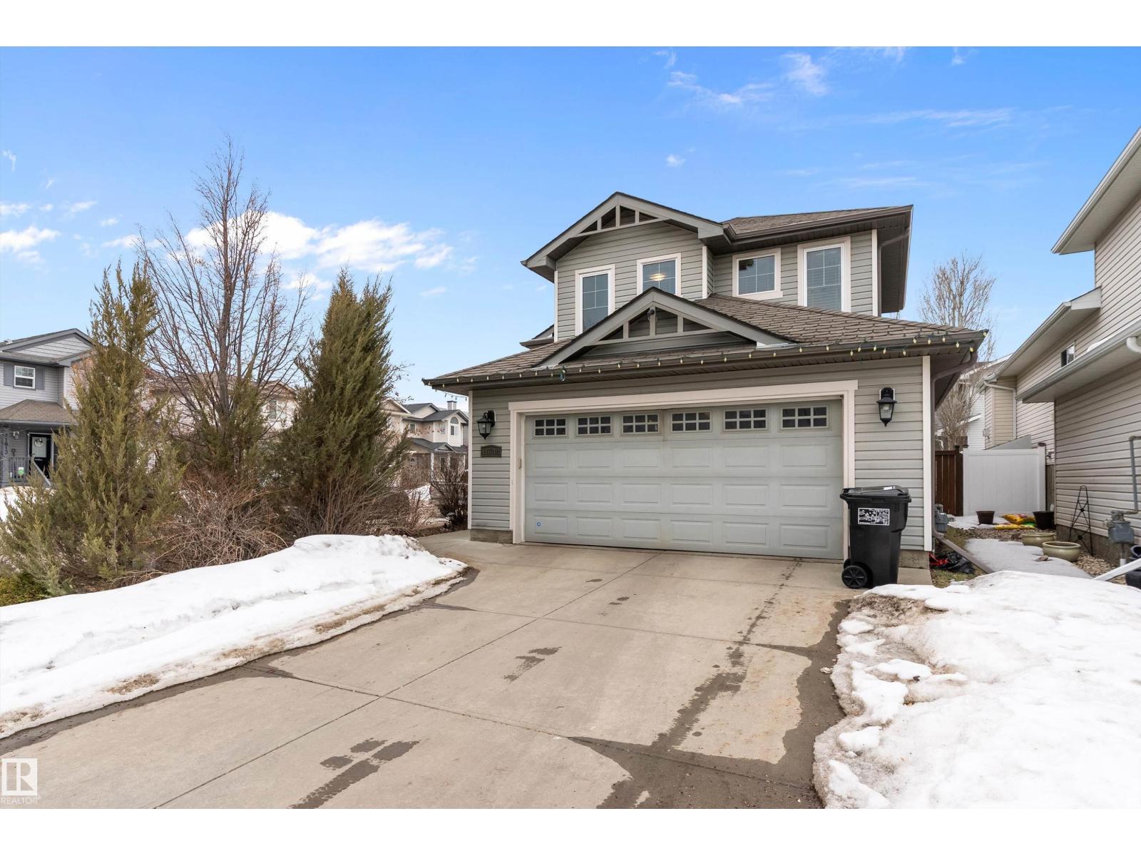 16748 118 ST NW - 1