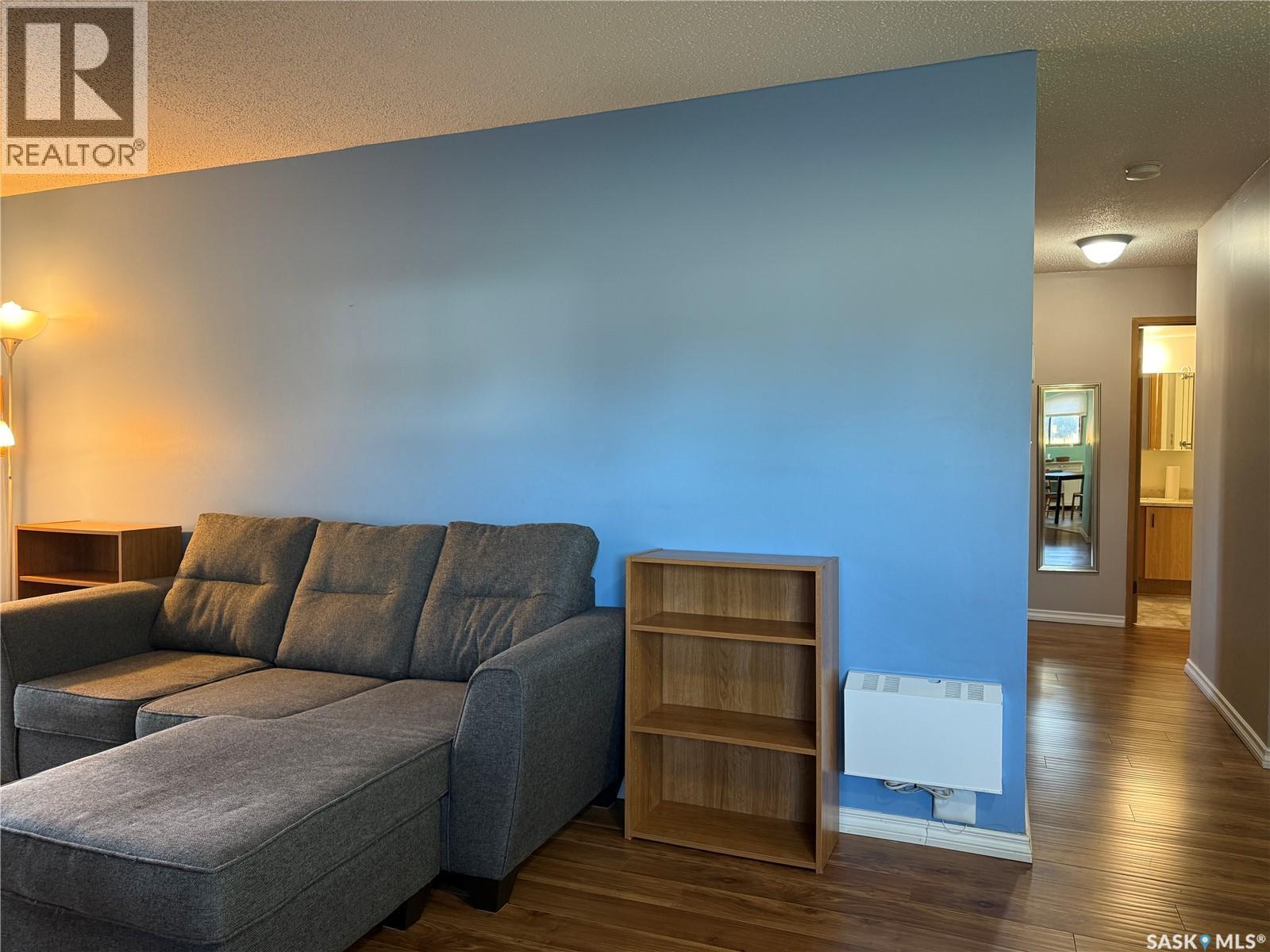 #101C 59 WOOD LILY DRIVE - 19