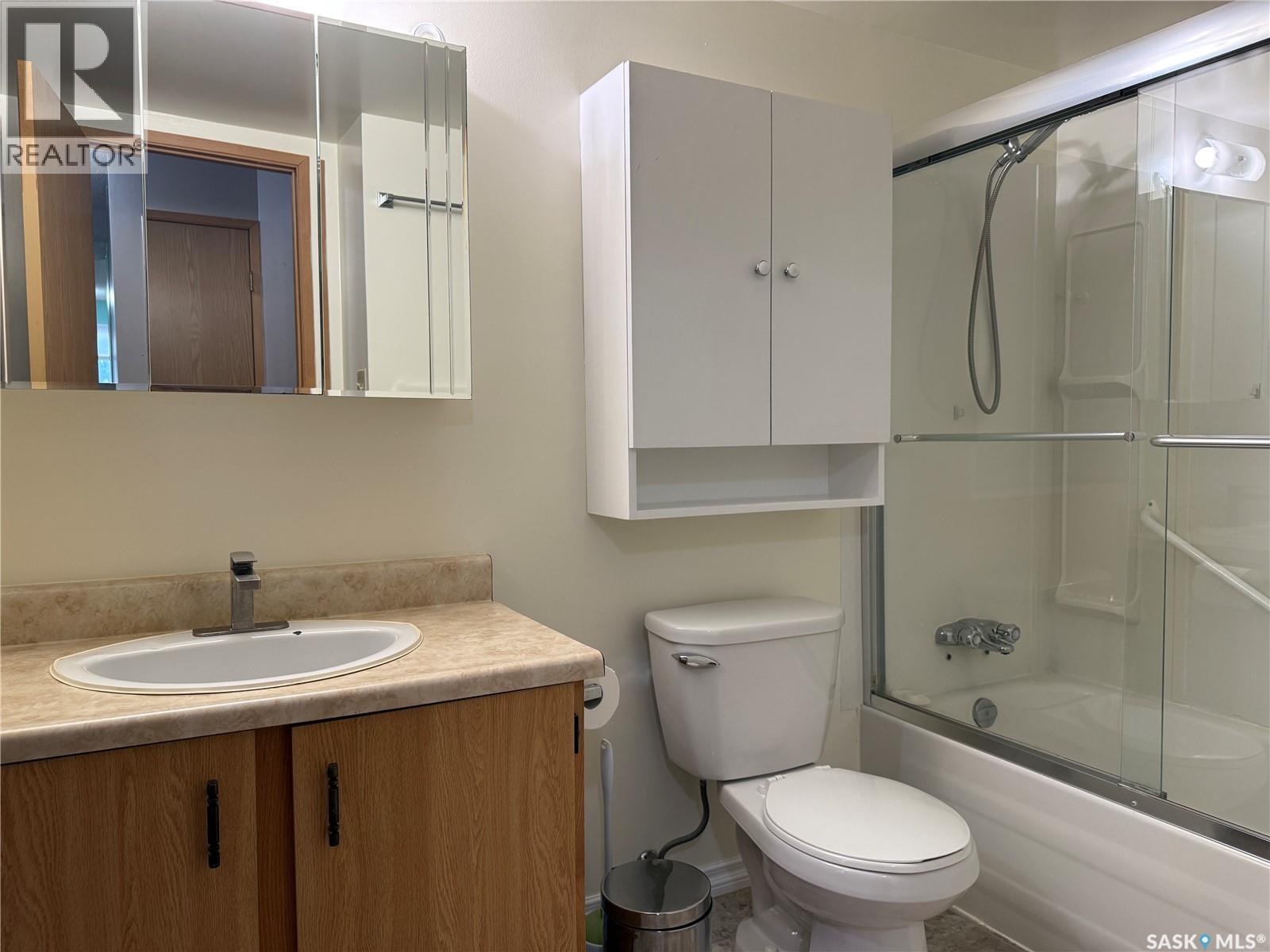 #101C 59 WOOD LILY DRIVE - 38