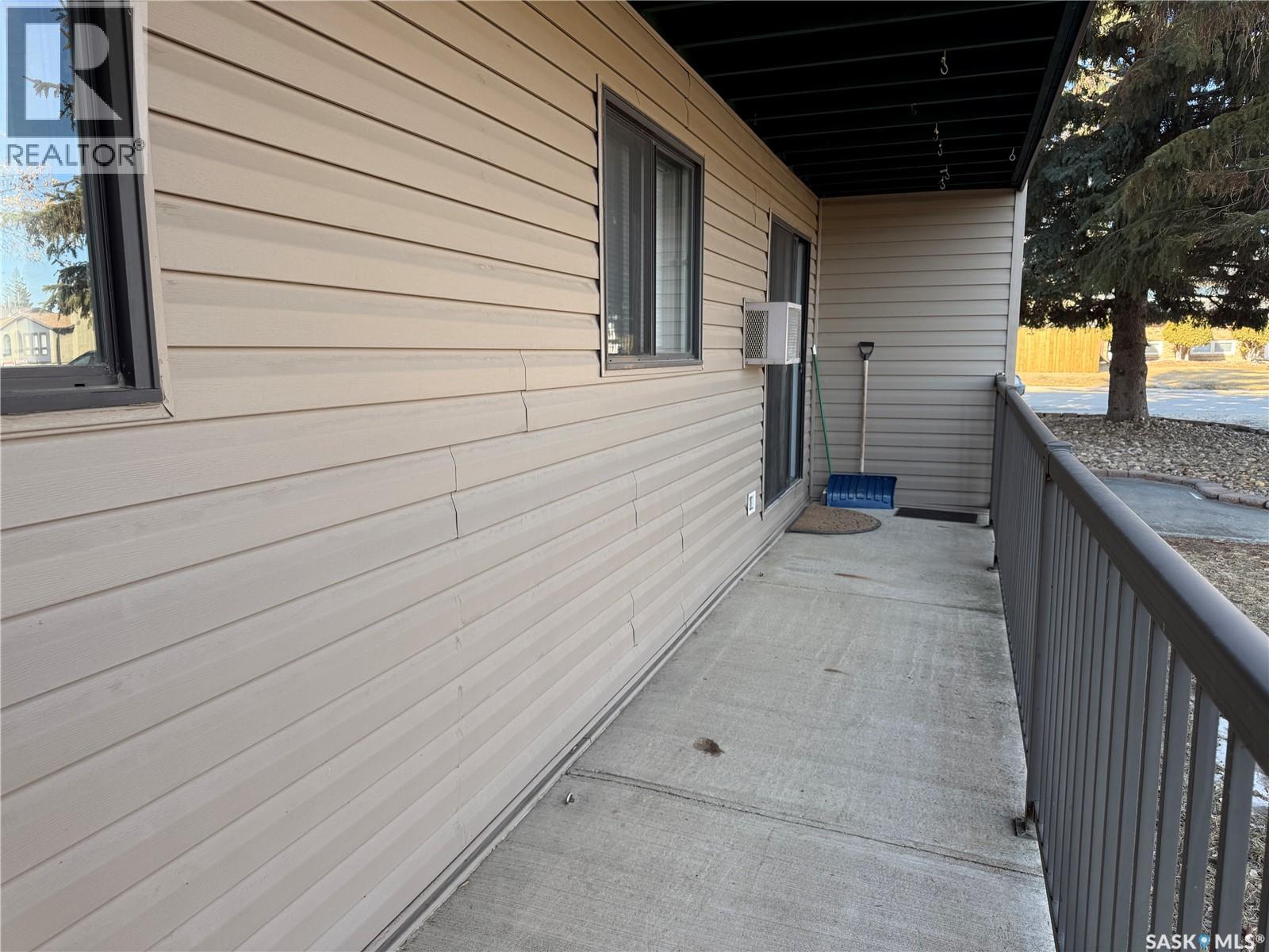 #101C 59 WOOD LILY DRIVE - 4