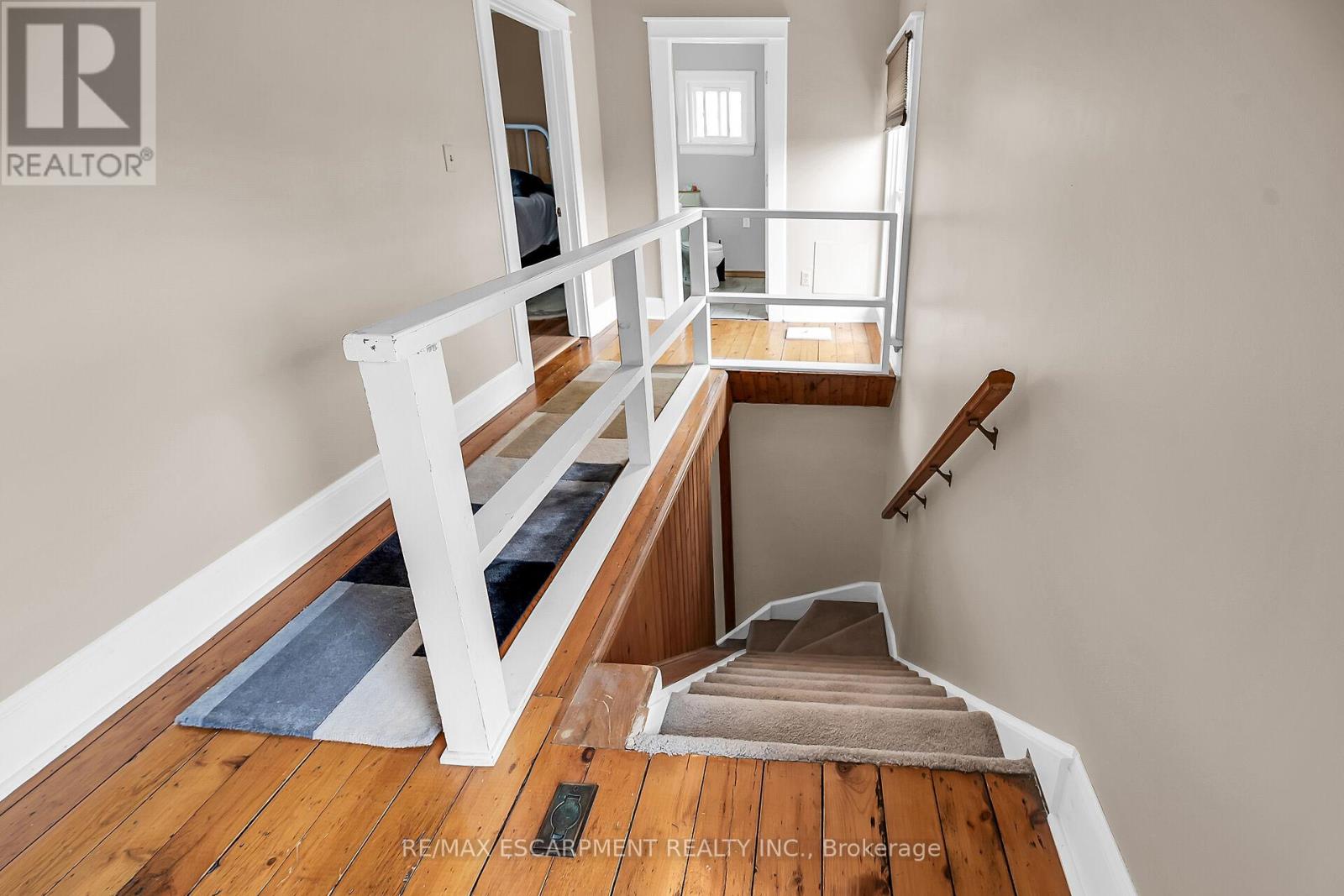 141 MOUNT ALBION ROAD - 26