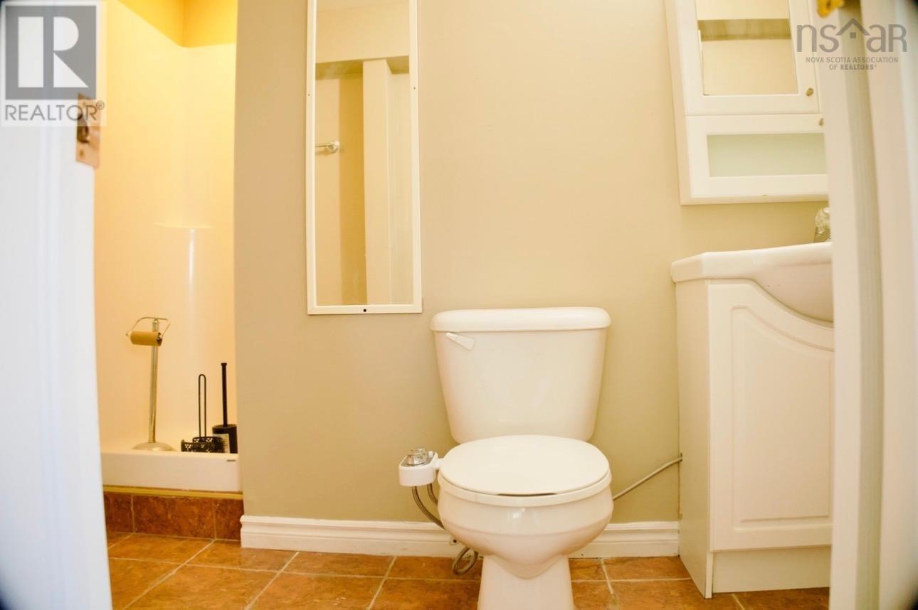 Property 35 of 36 of 109 Birch Street