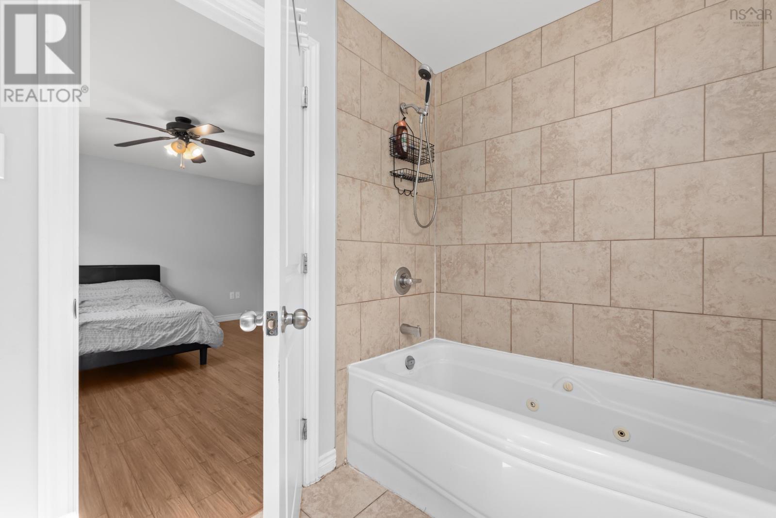 Property 16 of 33 of 830 Basinview Drive