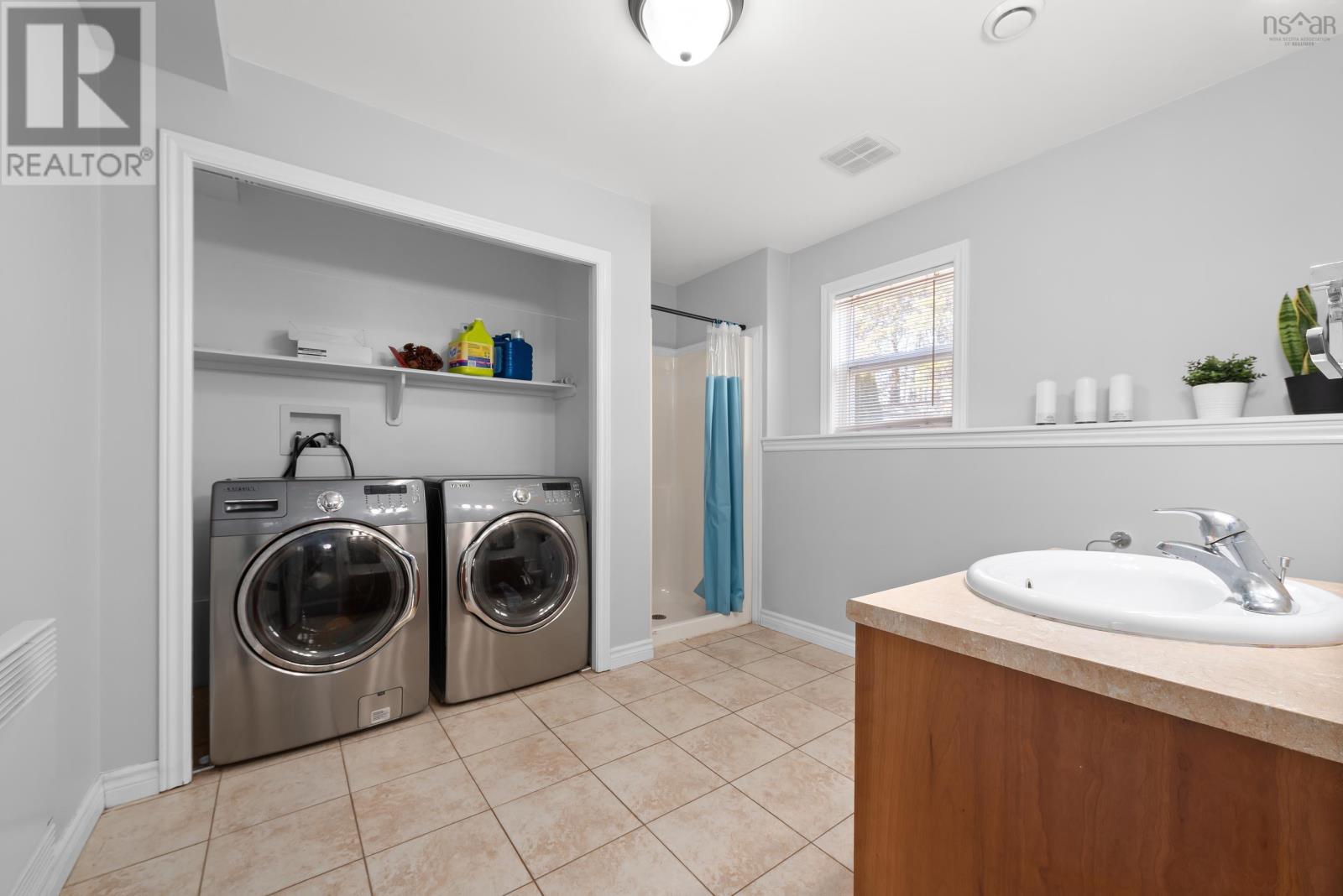 Property 8 of 33 of 830 Basinview Drive