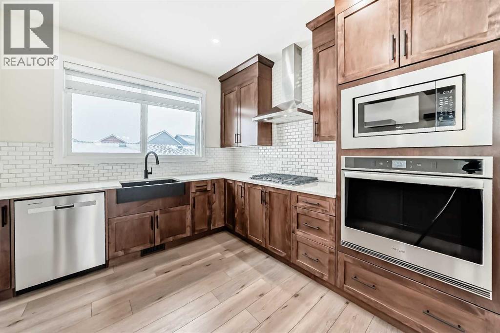 538 SAGE HILL ROAD NW - 13