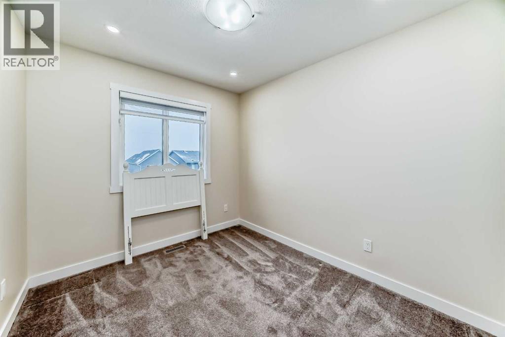 538 SAGE HILL ROAD NW - 32