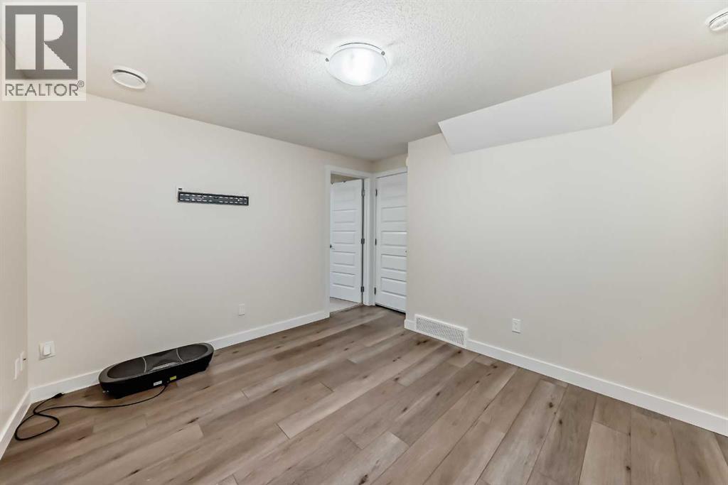 538 SAGE HILL ROAD NW - 37