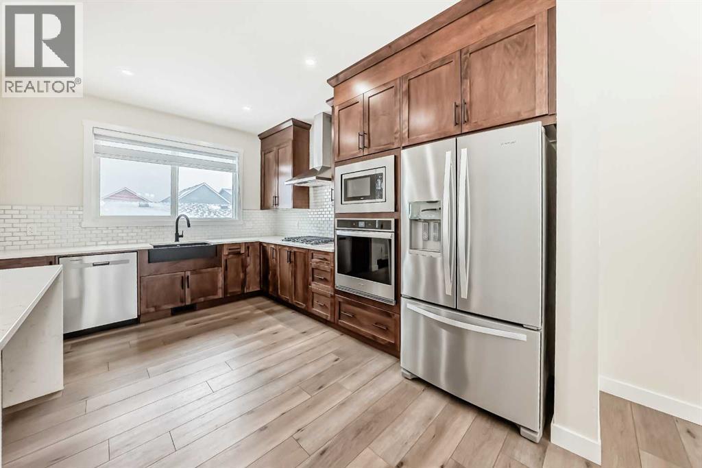 538 SAGE HILL ROAD NW - 4