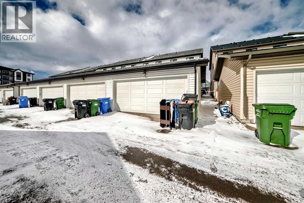 538 SAGE HILL ROAD NW - 46