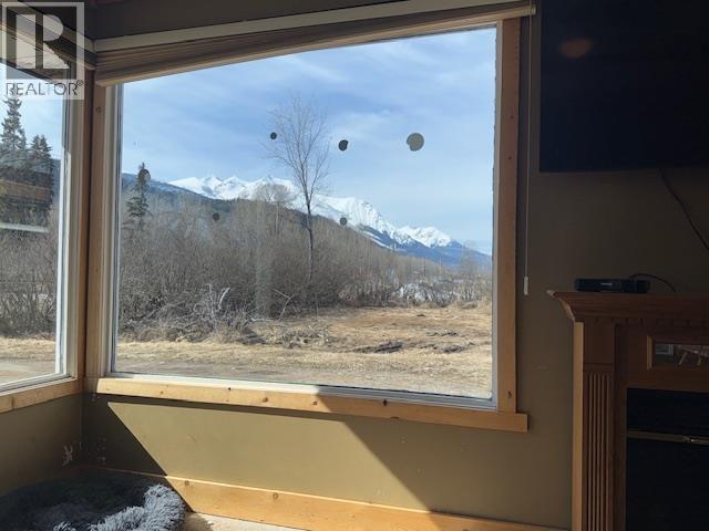 2918 RAILWAY Avenue, Smithers