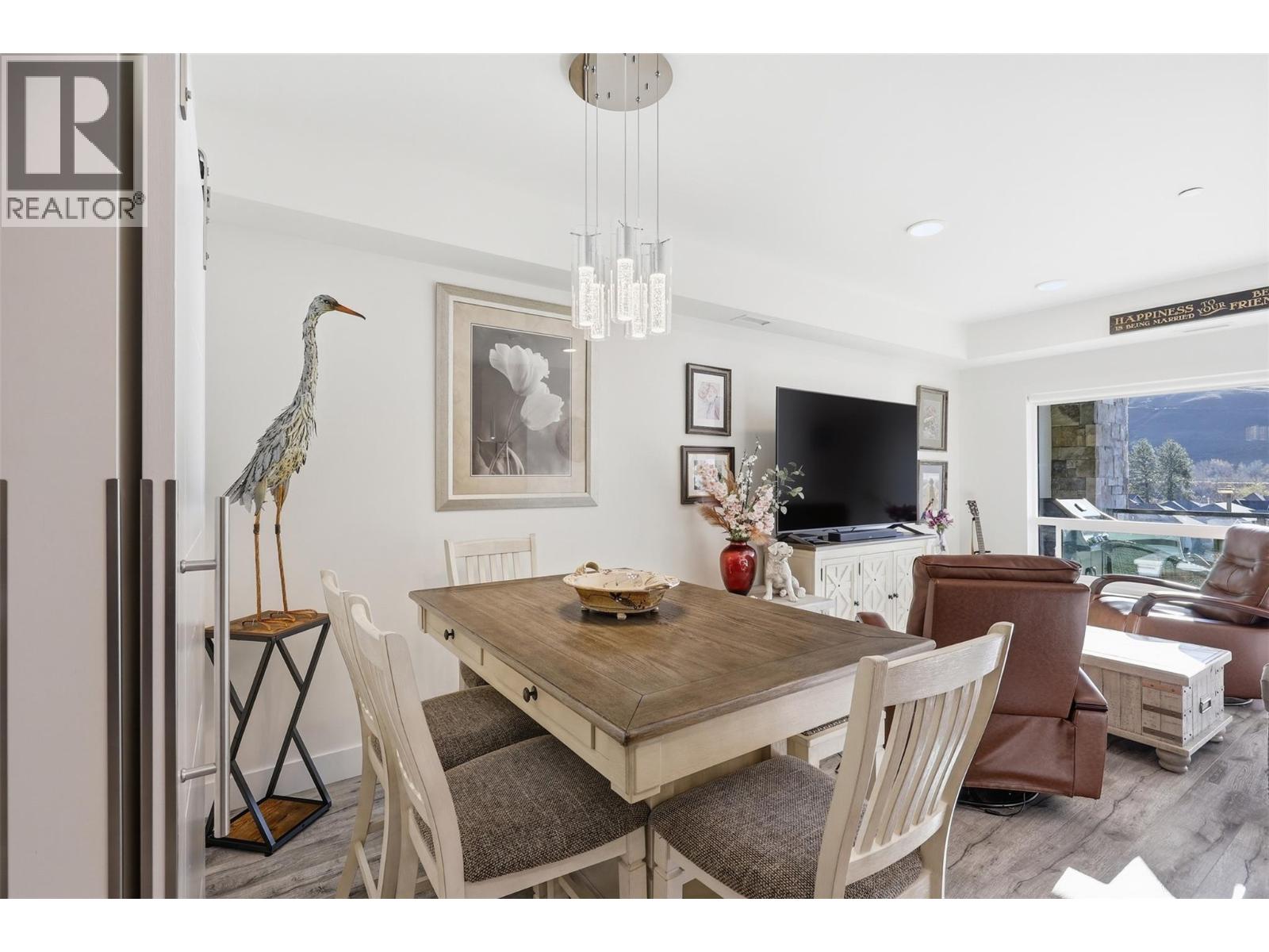 #204 651 DUNES DRIVE - 7