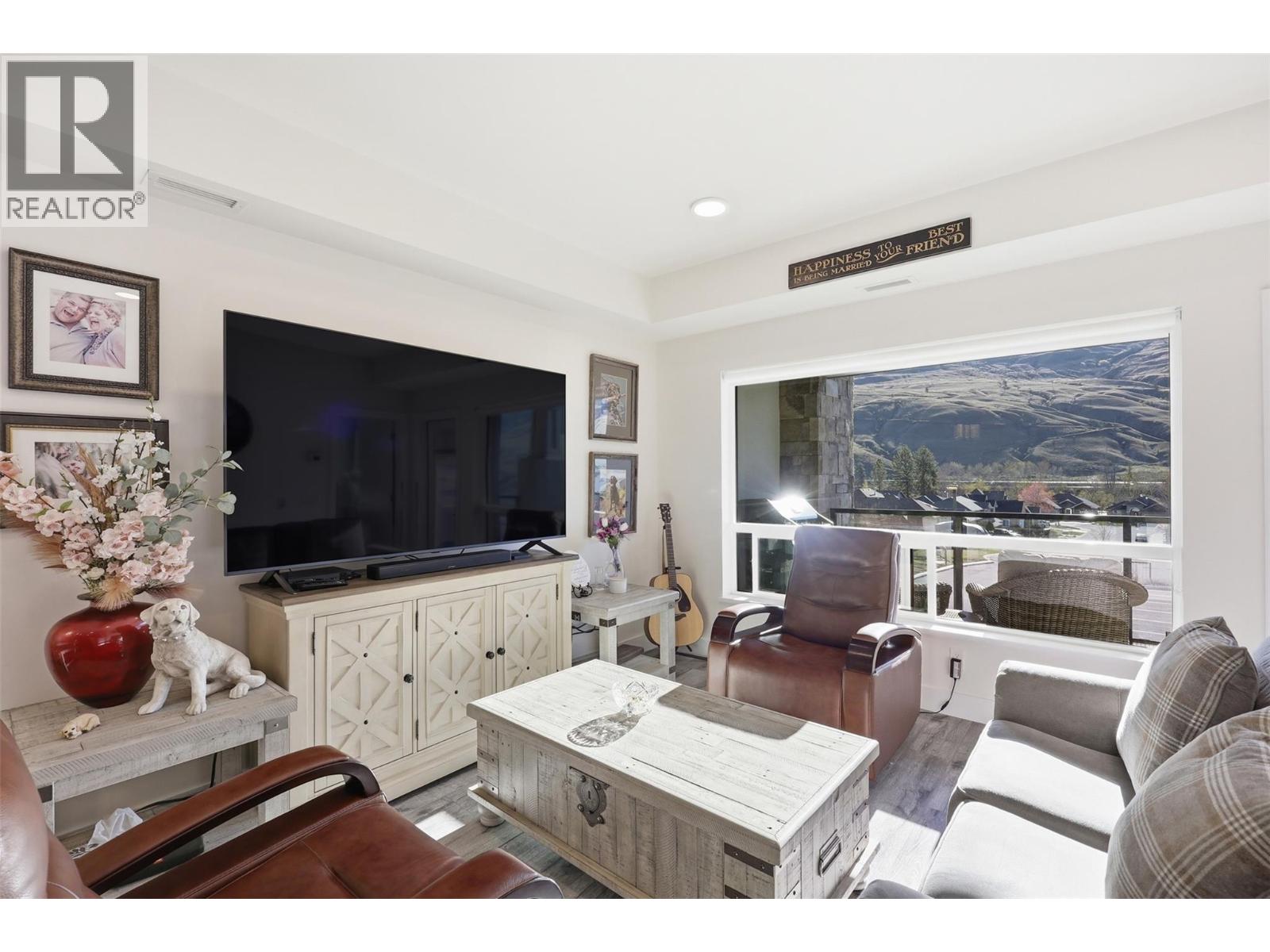 #204 651 Dunes Drive - 9