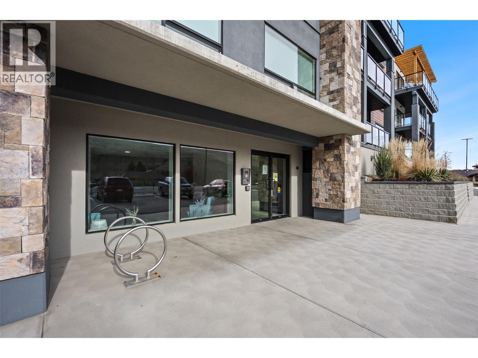 #204 651 Dunes Drive - 36