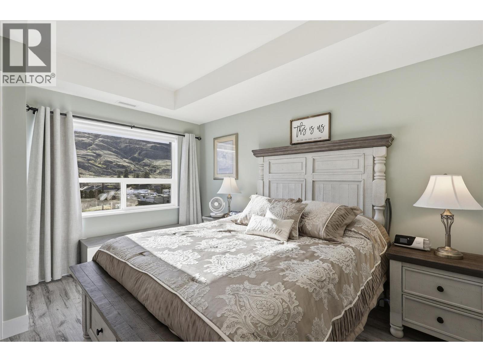 #204 651 DUNES DRIVE - 18