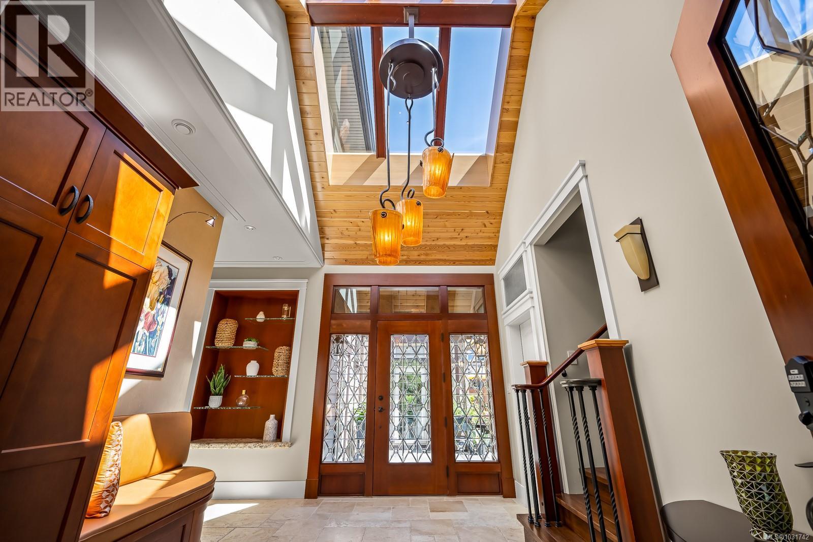 3943-3941 MARINE DR - 17