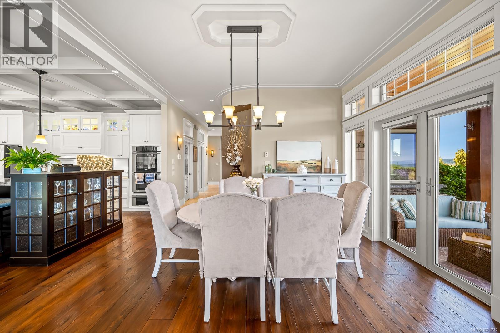 3943-3941 MARINE DR - 26