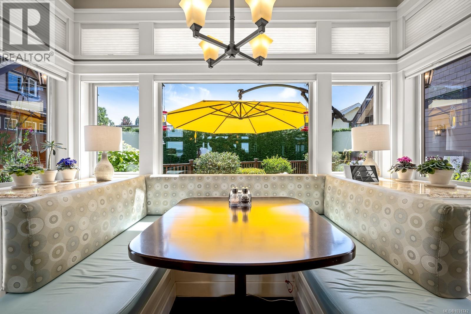 3943-3941 MARINE DR - 37