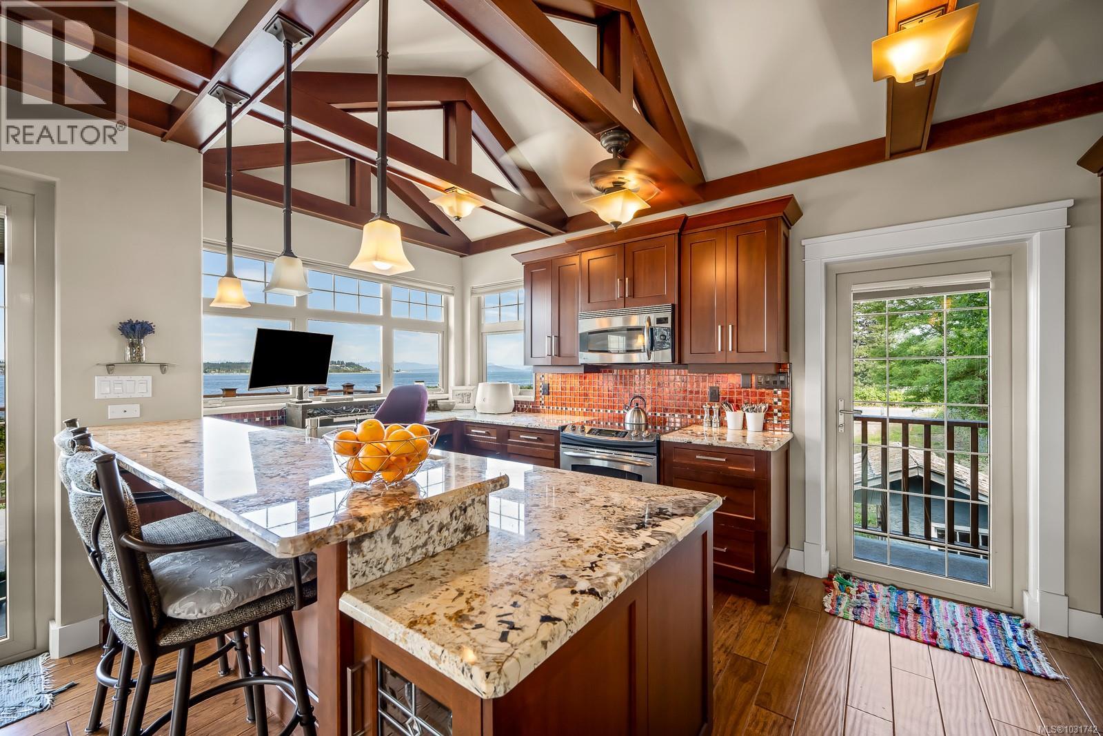 3943-3941 MARINE DR - 74