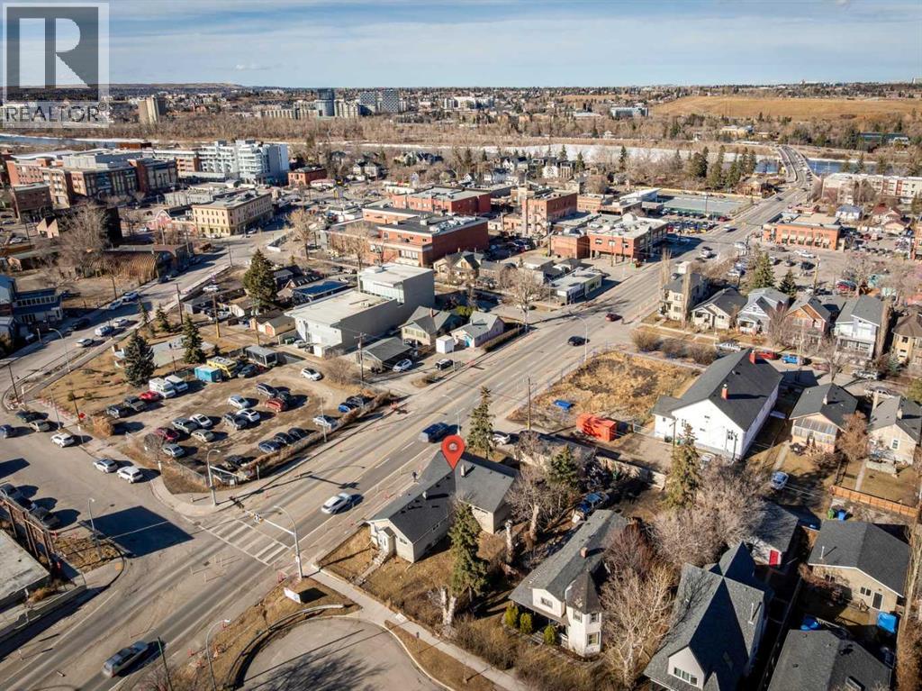 1302 11 AVENUE SE - 14