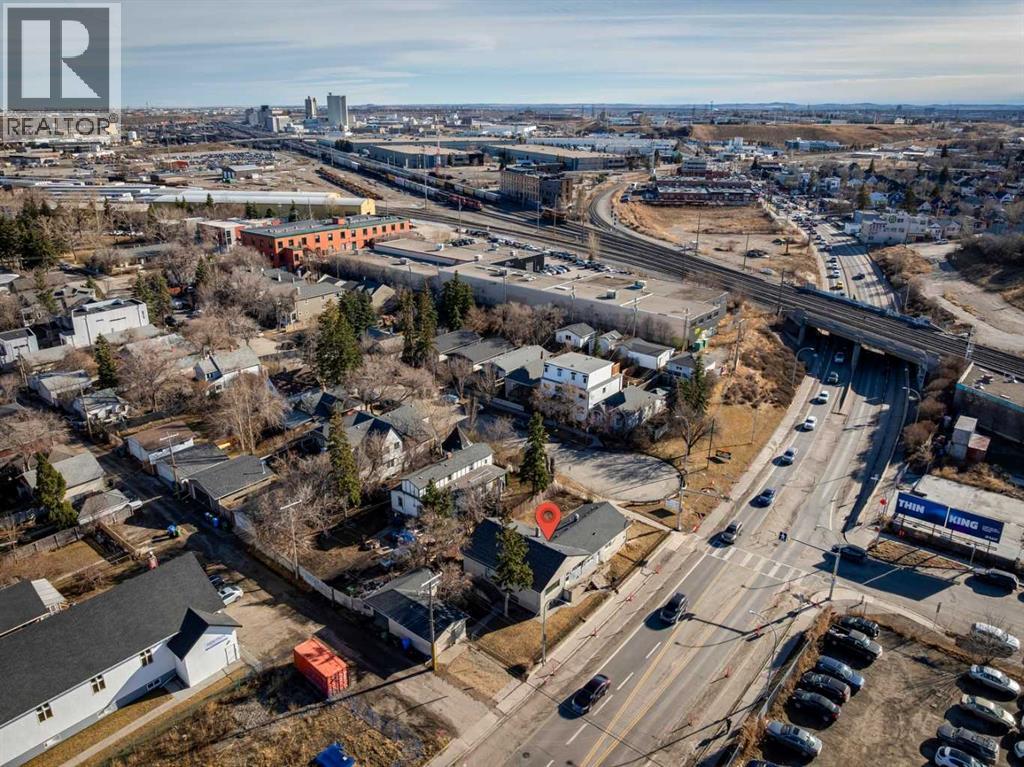 1302 11 AVENUE SE - 17