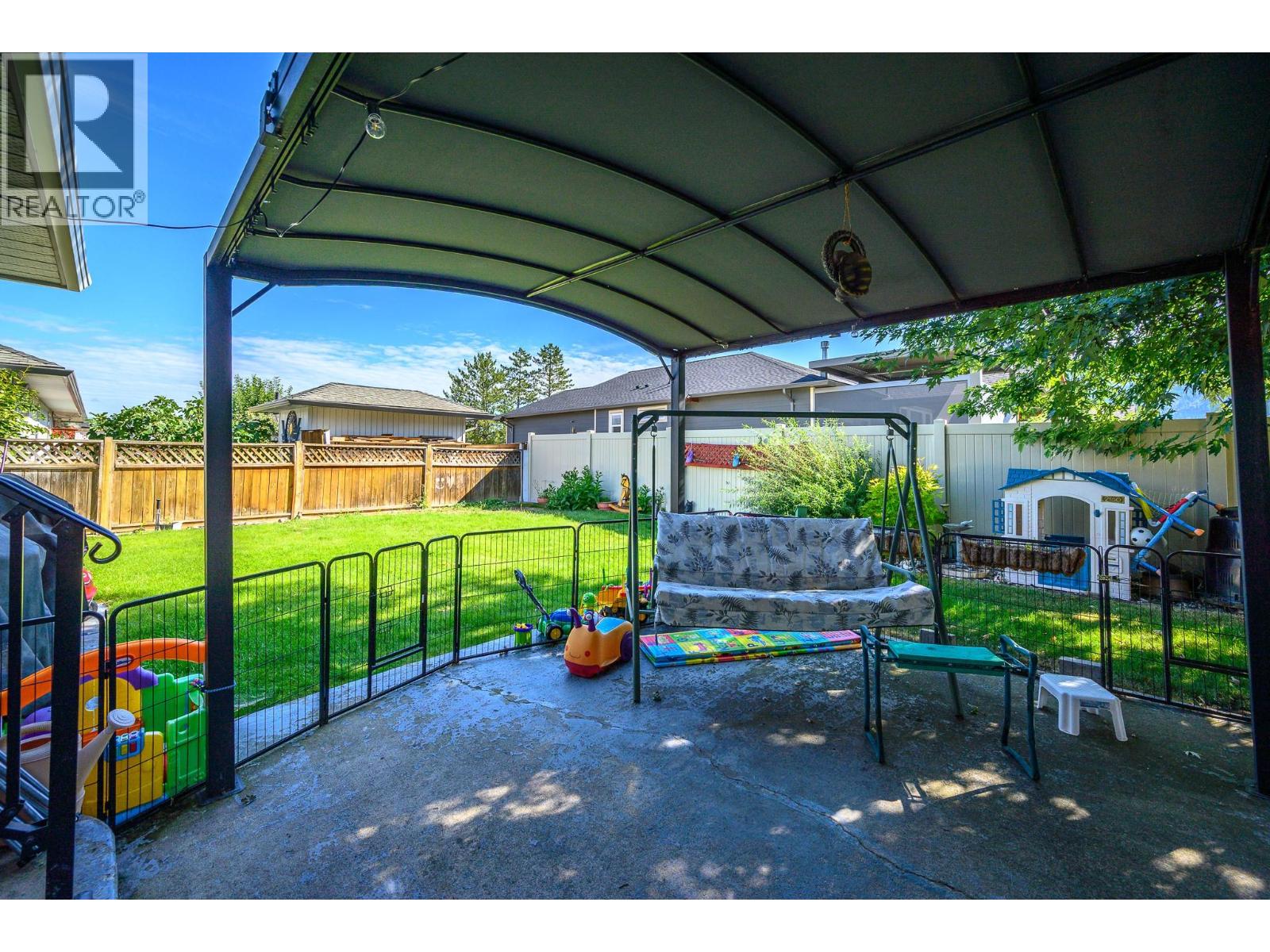 2424 Bradley Drive - 13