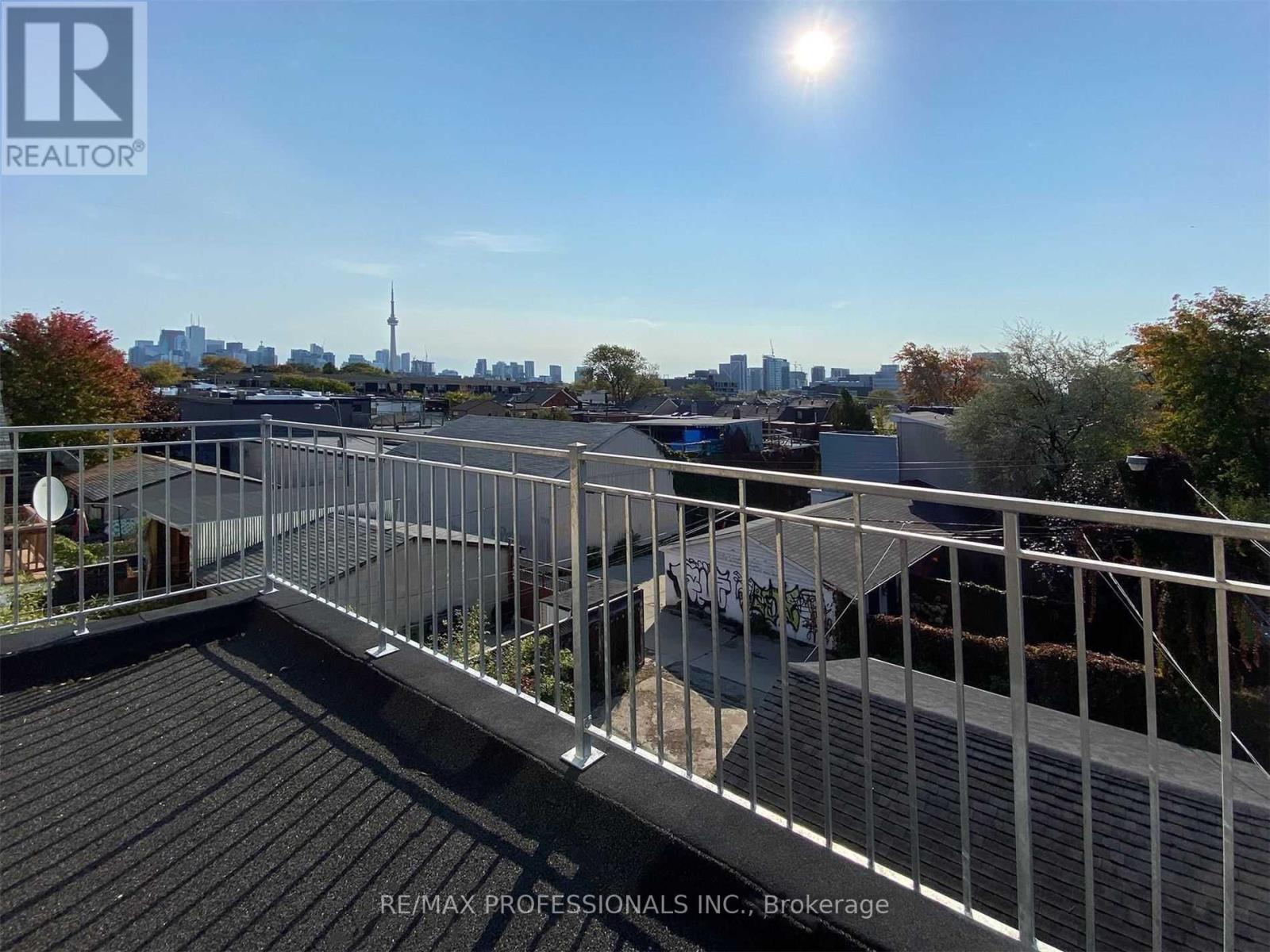 41 ROLYAT STREET - 48