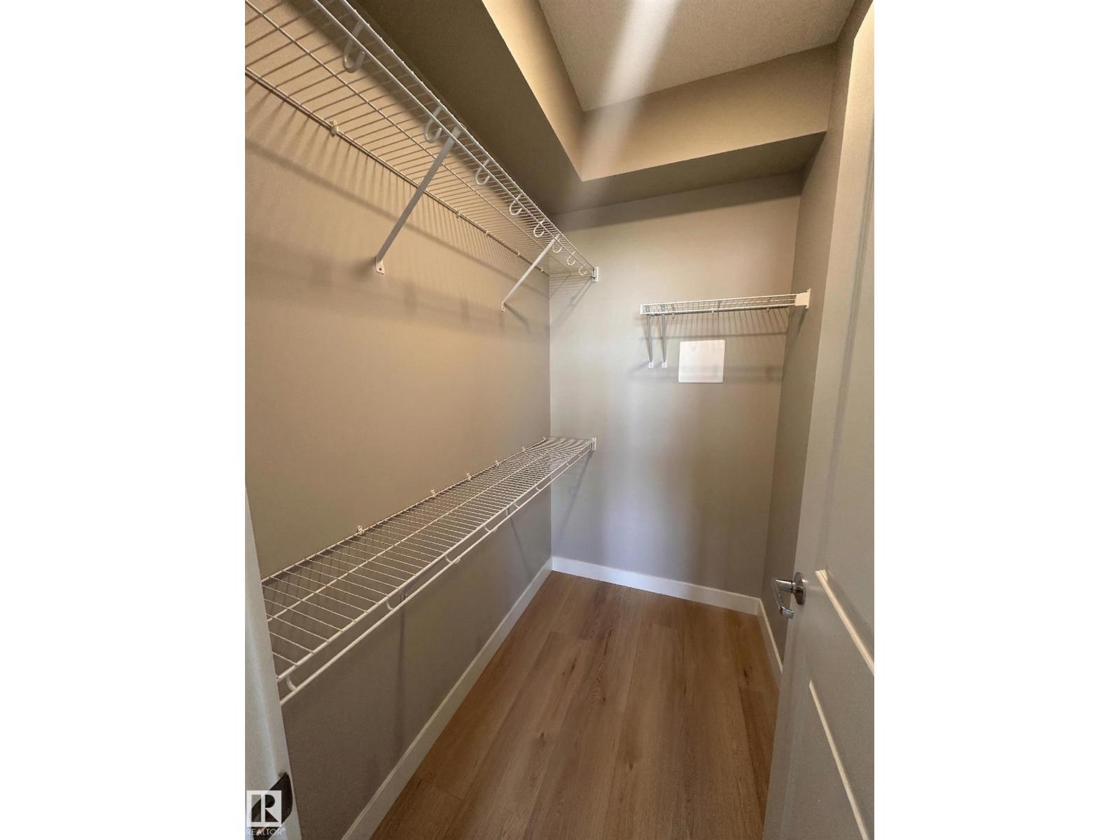 #220 12804 140 AV NW, Edmonton