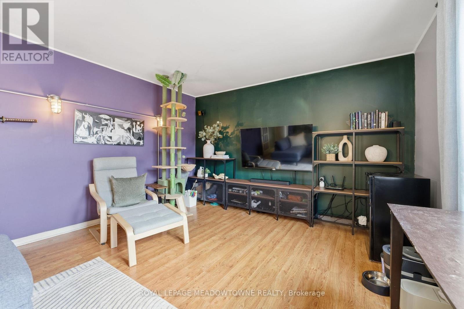 #15 1351 LAKESHORE ROAD - 13